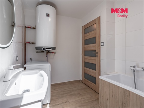 Prodej rodinného domu, 129 m² - 20