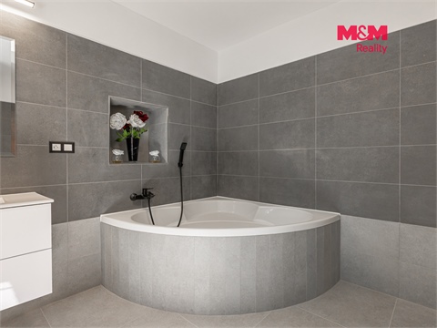 Prodej rodinného domu, 129 m² 28