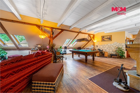 Prodej rodinného domu, 746 m² 4