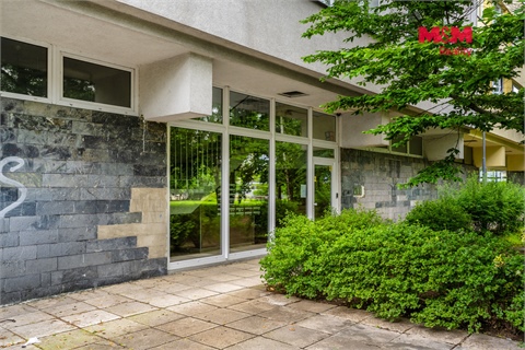 Prodej obchodních prostor, 24 m² 8
