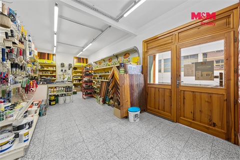 Prodej obchodních prostor, 741 m² - 12