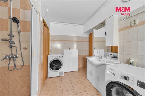 Prodej rodinného domu, 123 m² - 18