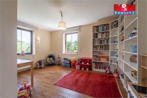 Prodej rodinného domu, 240 m² - 16