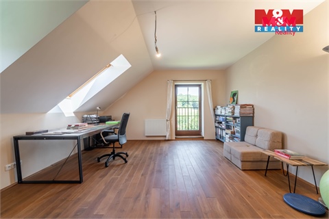 Prodej rodinného domu, 240 m² 24