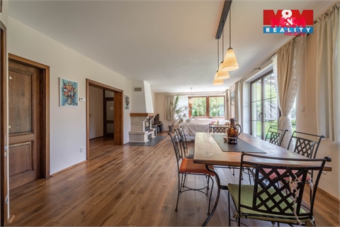 Prodej rodinného domu, 240 m² 14