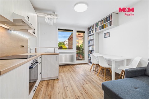 Prodej bytu 4kk, 70 m² - 2