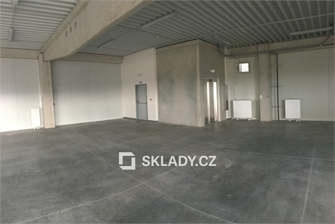 Pronájem skladu / haly, 440 m² 4