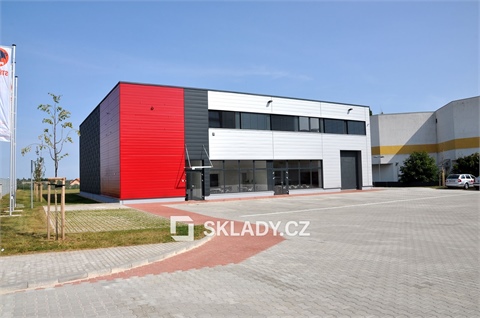 Pronájem skladu / haly, 440 m² 0