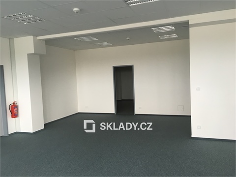 Pronájem skladu / haly, 440 m² 6