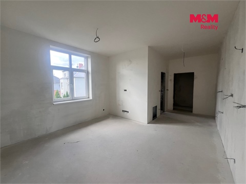 Prodej komerčního objektu, 447 m² 12