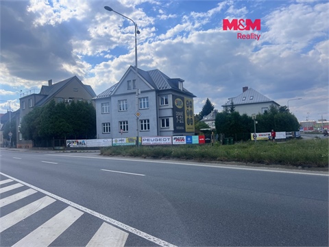 Prodej komerčního objektu, 447 m² 0