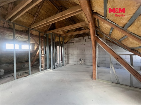 Prodej komerčního objektu, 447 m² 14
