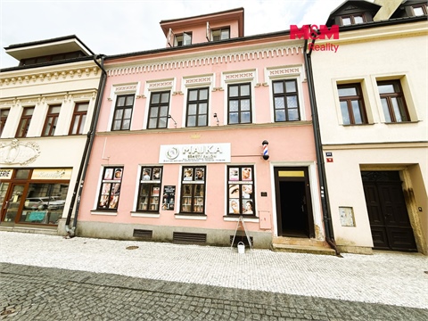 Pronájem bytu 3+1, 80 m² 0