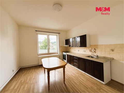 Pronájem bytu 3+1, 80 m² - 0