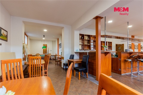 Prodej rodinného domu, 1 355 m² - 14