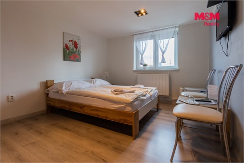 Prodej rodinného domu, 1 355 m² - 4
