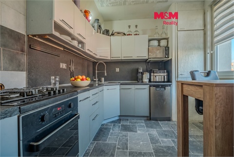 Prodej bytu 3+1, 78 m² 0