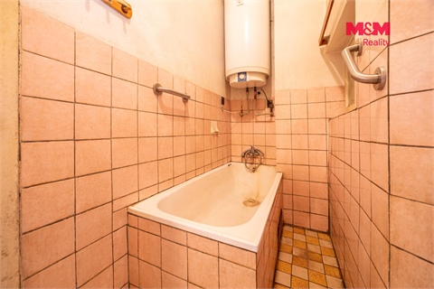 Prodej rodinného domu, 180 m² 18