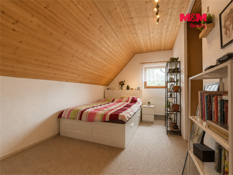 Prodej rodinného domu, 110 m² - 6