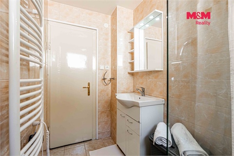 Prodej rodinného domu, 80 m² 24