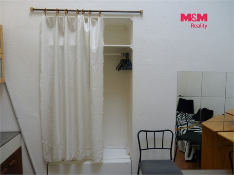 Pronájem bytu 1kk, 17 m² - 2