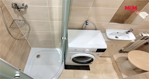 Pronájem bytu 1+1, 28 m² - 4