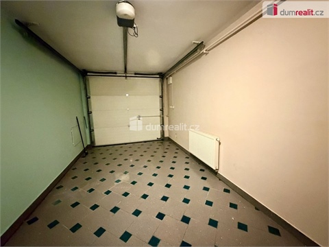 Prodej rodinného domu, 184 m² - 16