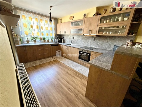 Prodej rodinného domu, 184 m² - 12