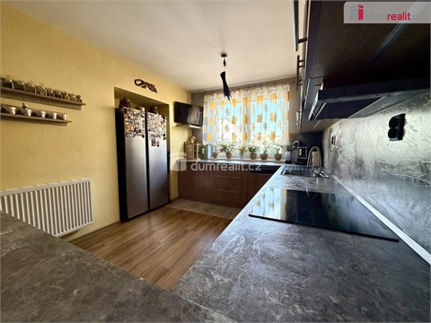 Prodej rodinného domu, 184 m² 14