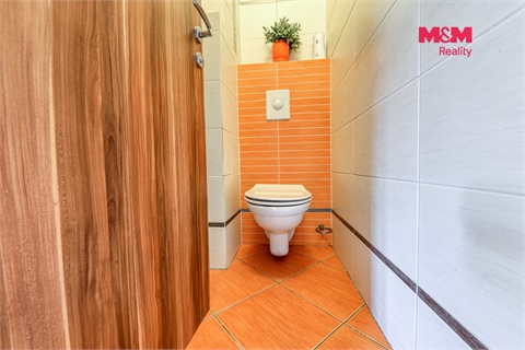 Prodej rodinného domu, 220 m² 6