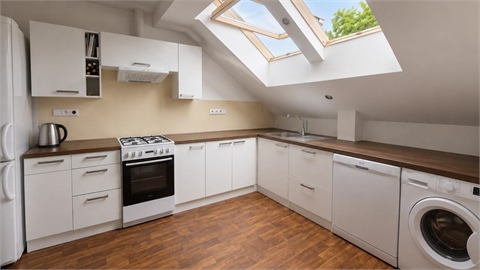 Pronájem bytu 3kk, 78 m² - 0