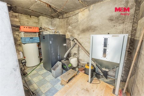 Prodej rodinného domu, 316 m² 14