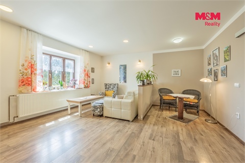 Prodej rodinného domu, 316 m² 2