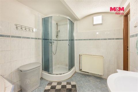 Prodej rodinného domu, 316 m² - 12