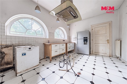 Prodej rodinného domu, 287 m² 6