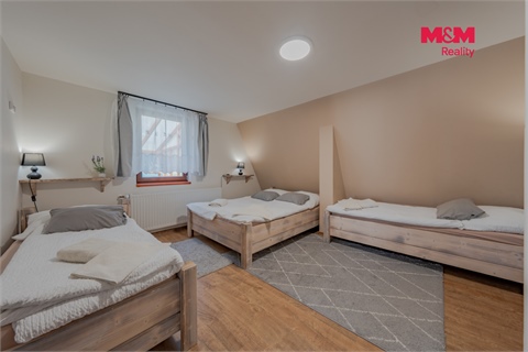 Prodej rodinného domu, 180 m² 6
