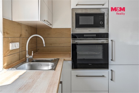 Prodej rodinného domu, 115 m² 2