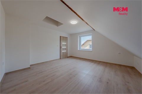Prodej bytu 4kk, 81 m² - 8