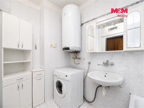 Prodej bytu 3+1, 60 m² 8
