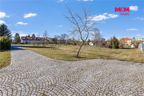 Prodej rodinného domu, 332 m² 26