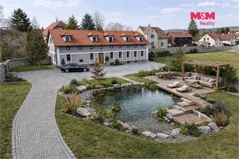 Prodej rodinného domu, 332 m² 22