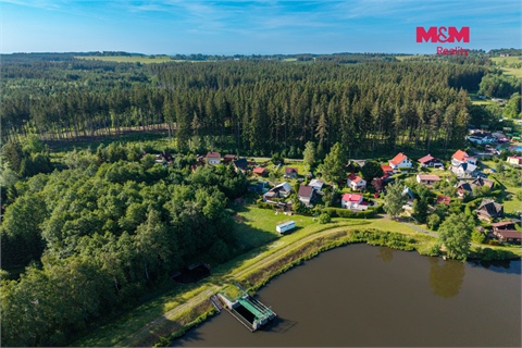 Prodej stavebního pozemku, 1 013 m² 2