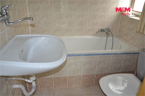 Prodej rodinného domu, 250 m² 14