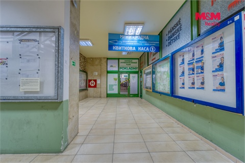 Pronájem obchodních prostor, 93 m² 10