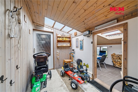 Prodej rodinného domu, 260 m² - 28