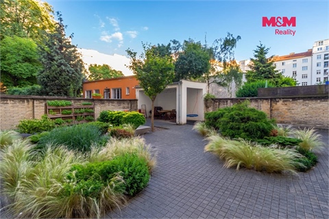 Prodej bytu 3kk, 89 m² 18