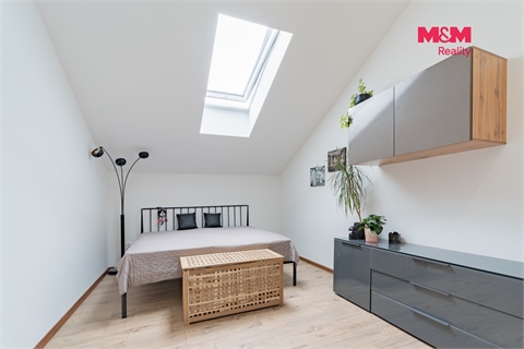 Pronájem bytu 3kk, 128 m² - 12