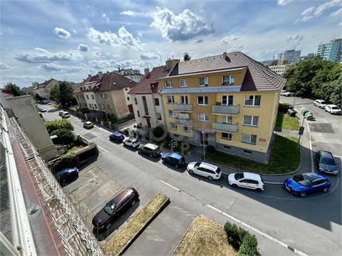 Prodej bytu 3+1, 68 m² 18