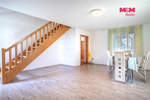 Prodej rodinného domu, 238 m² - 10