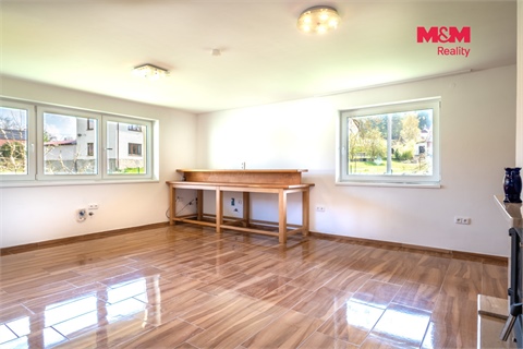 Prodej rodinného domu, 238 m² - 0